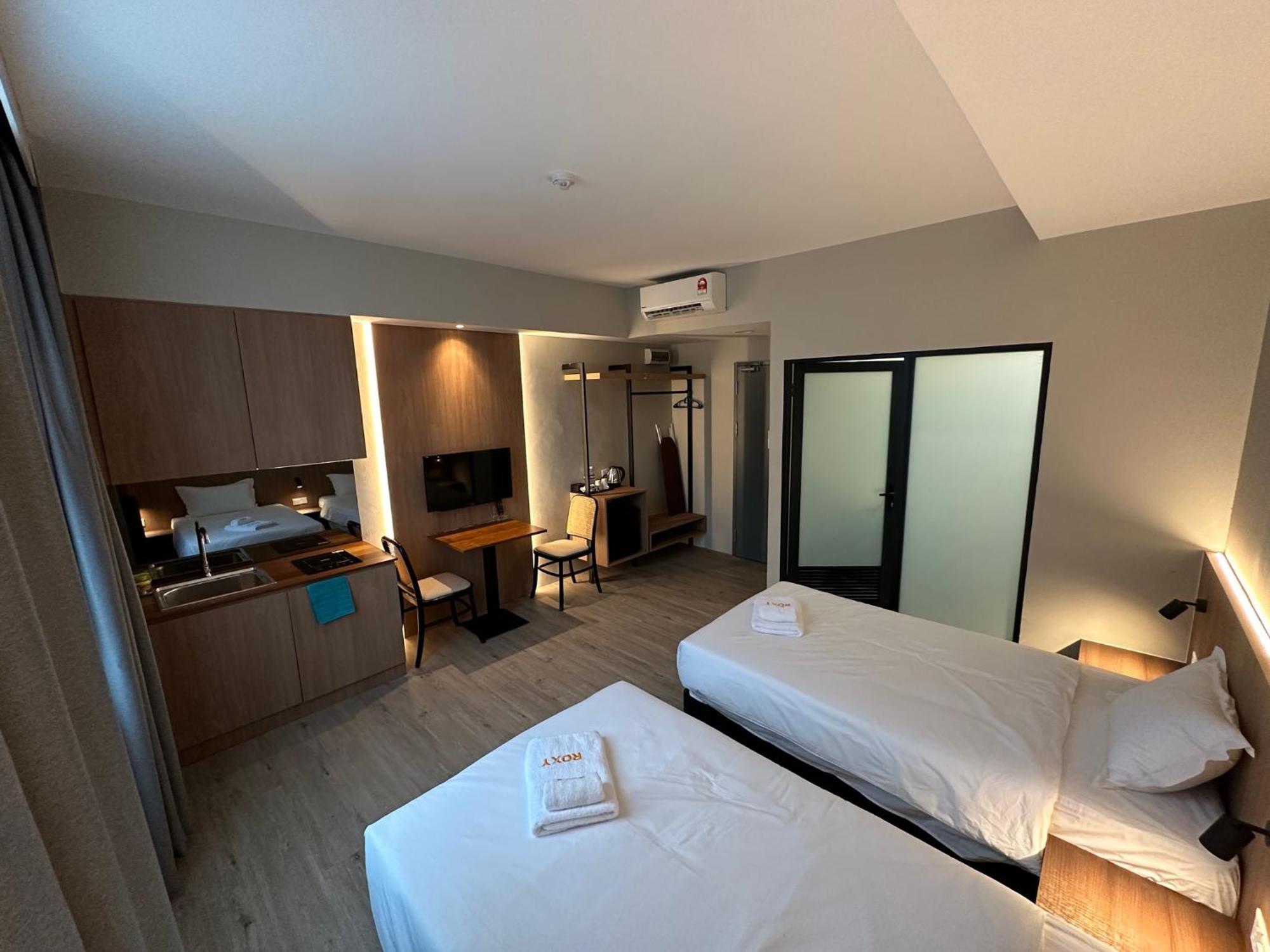 Roxy Hotel Aiman Kuching Exterior foto
