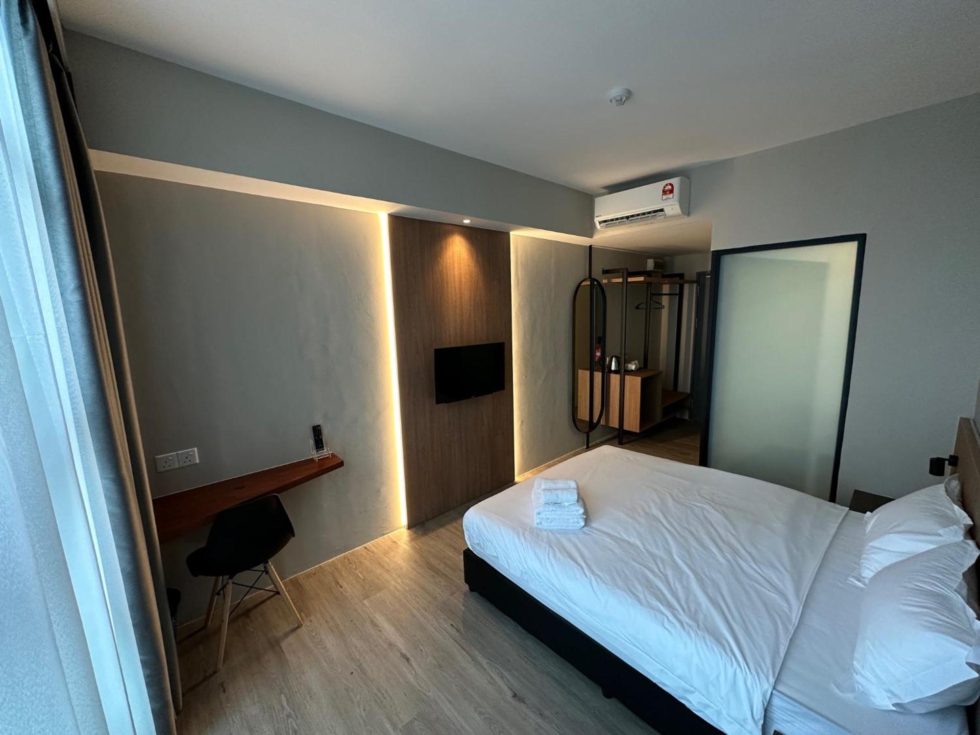 Roxy Hotel Aiman Kuching Exterior foto